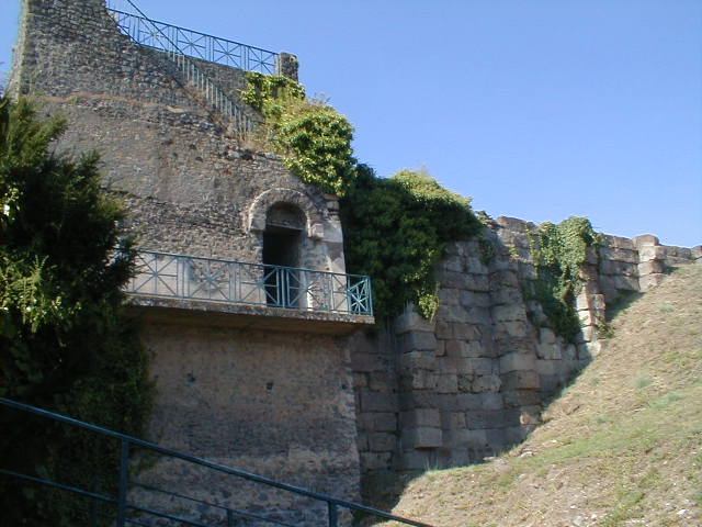 Tower XI.  Torre di Mercurio.  September 2004.