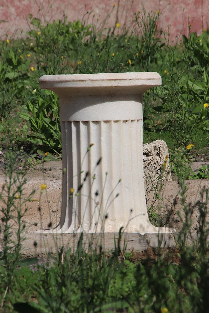 I.2.10 Pompeii. October 2024. Detail from atrium. Photo courtesy of Klaus Heese.

