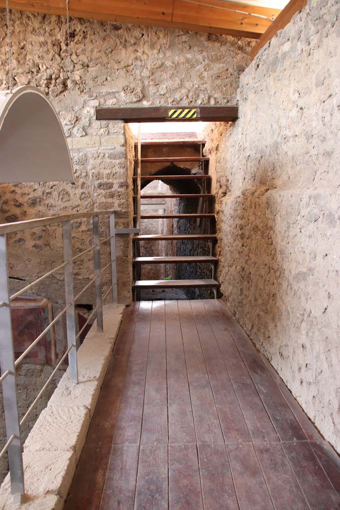 I.6.2 Pompeii. September 2019. Walkway above baths’ area, frigidarium.
Photo courtesy of Klaus Heese.