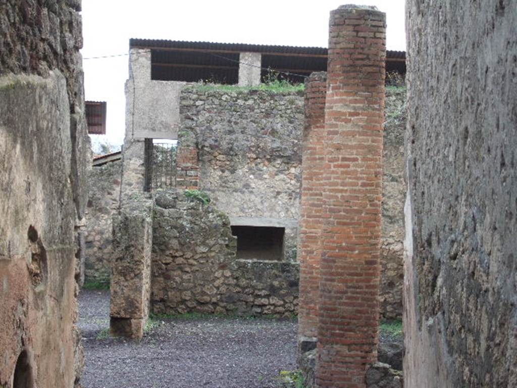 I.6.2 Pompeii. December 2005. Looking across atrium towards tablinum, with window in south wall overlooking small garden.
