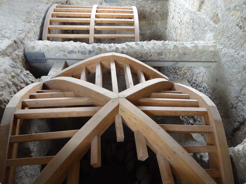 I.6.2 Pompeii. January 2017. Reproduction vaulted ceilings at east end of summer loggia.
Foto Annette Haug, ERC Grant 681269 DÉCOR.