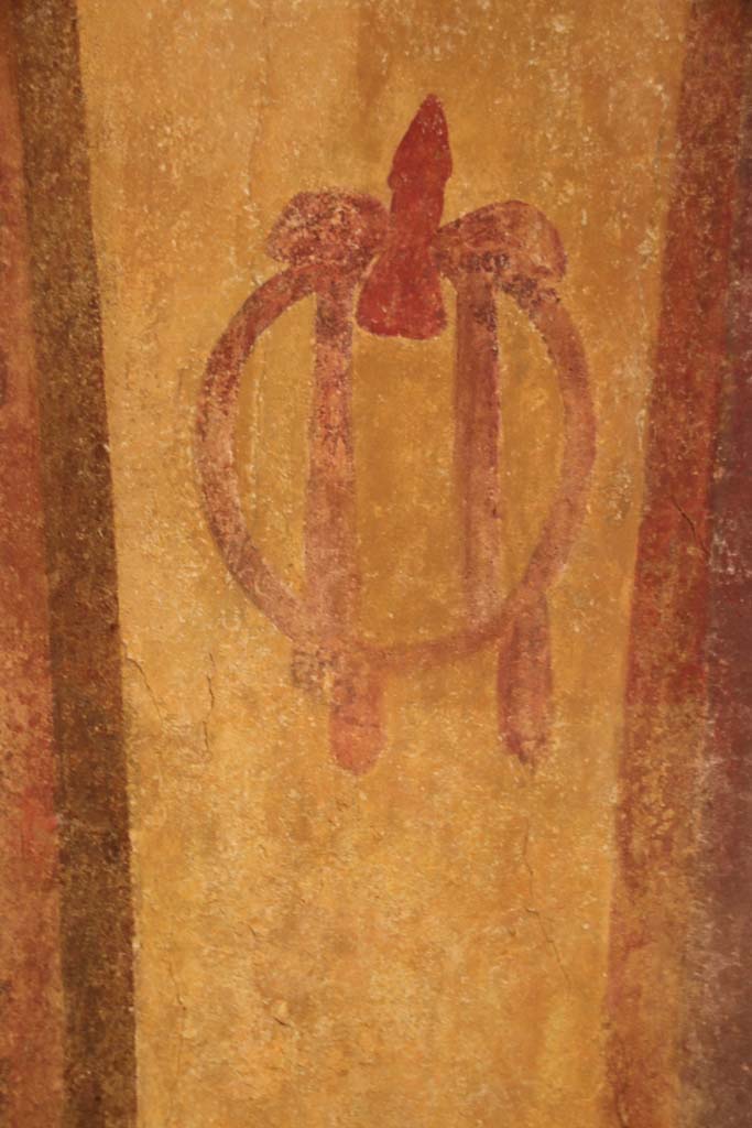 I.6.2 Pompeii. September 2019. Detail of painted decoration from south wall.
Photo courtesy of Klaus Heese.