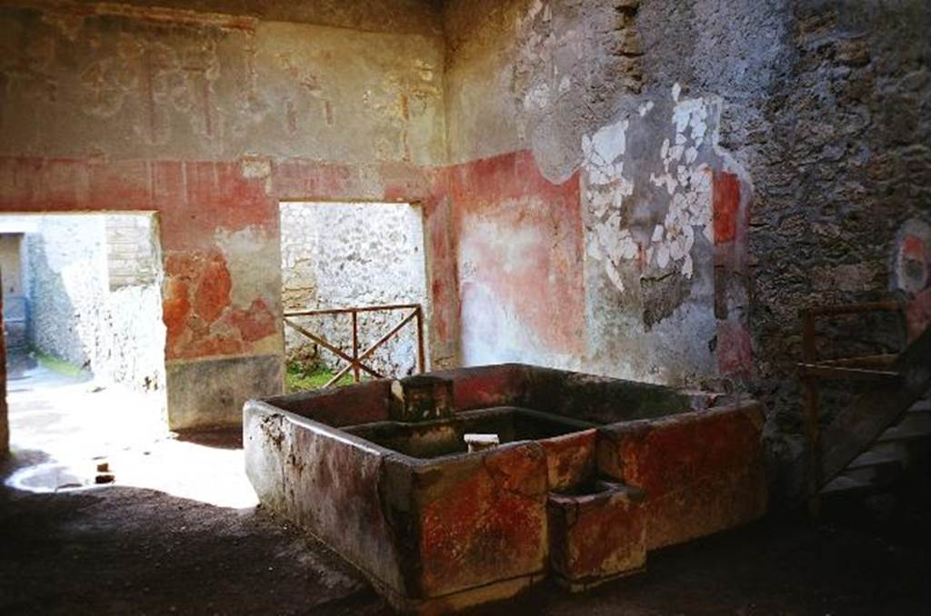 I.6.7 Pompeii. February 2010. South side and west wall of atrium. Photo courtesy of Rick Bauer.