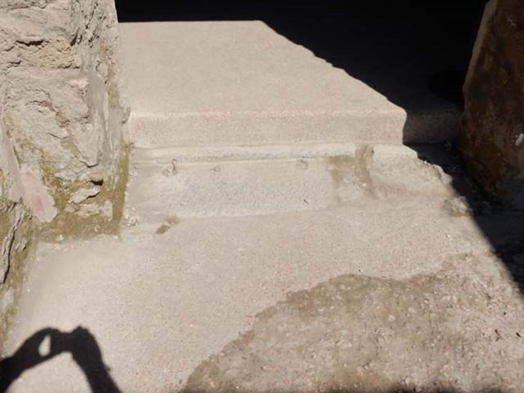 I.6.7 Pompeii. May 2016. Looking north towards the threshold of the tablinum into the atrium. Photo courtesy of Buzz Ferebee.