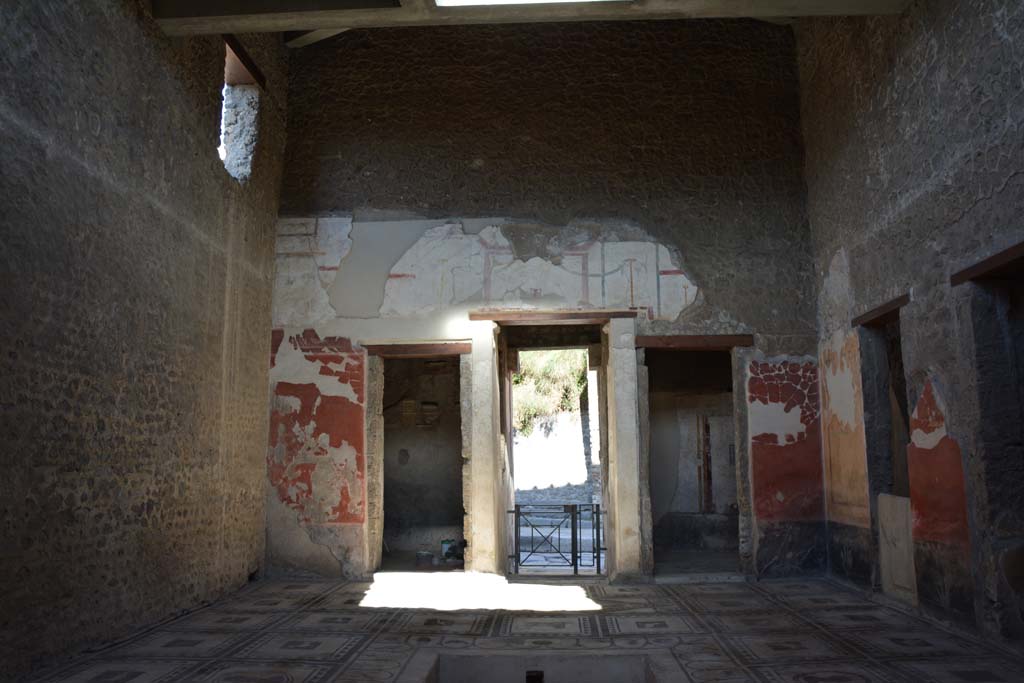 I.7.1 Pompeii. October 2019. Looking towards north wall of atrium with three doorways.
Foto Annette Haug, ERC Grant 681269 DÉCOR.