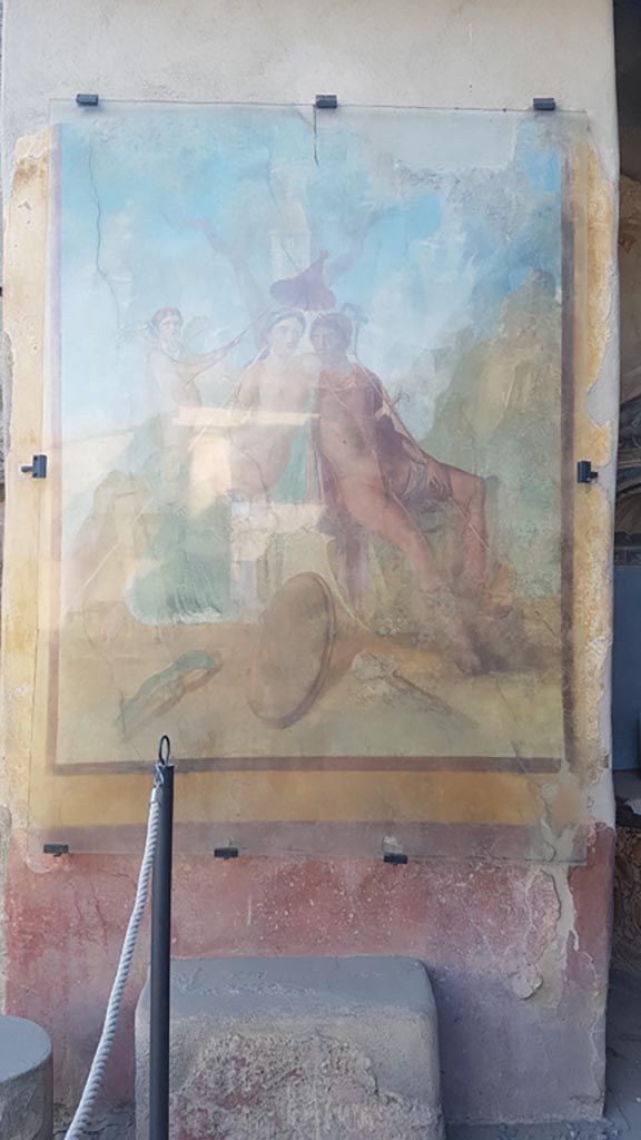 I.7.12 Pompeii. August 2023.
Wall painting of Mars and Venus on west wall of north portico. Photo courtesy of Maribel Velasco.