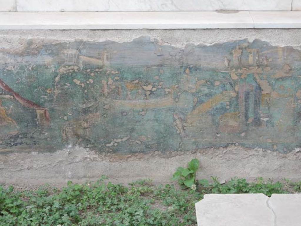 I.7.12 Pompeii. May 2017. Detail of painted panel on inside of east side of summer triclinium. Photo courtesy of Buzz Ferebee.