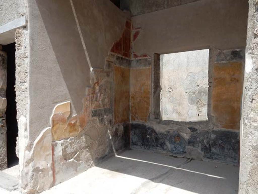 I.7.19 Pompeii. May 2017. Looking towards north-east corner and window in east wall of tablinum. Photo courtesy of Buzz Ferebee.