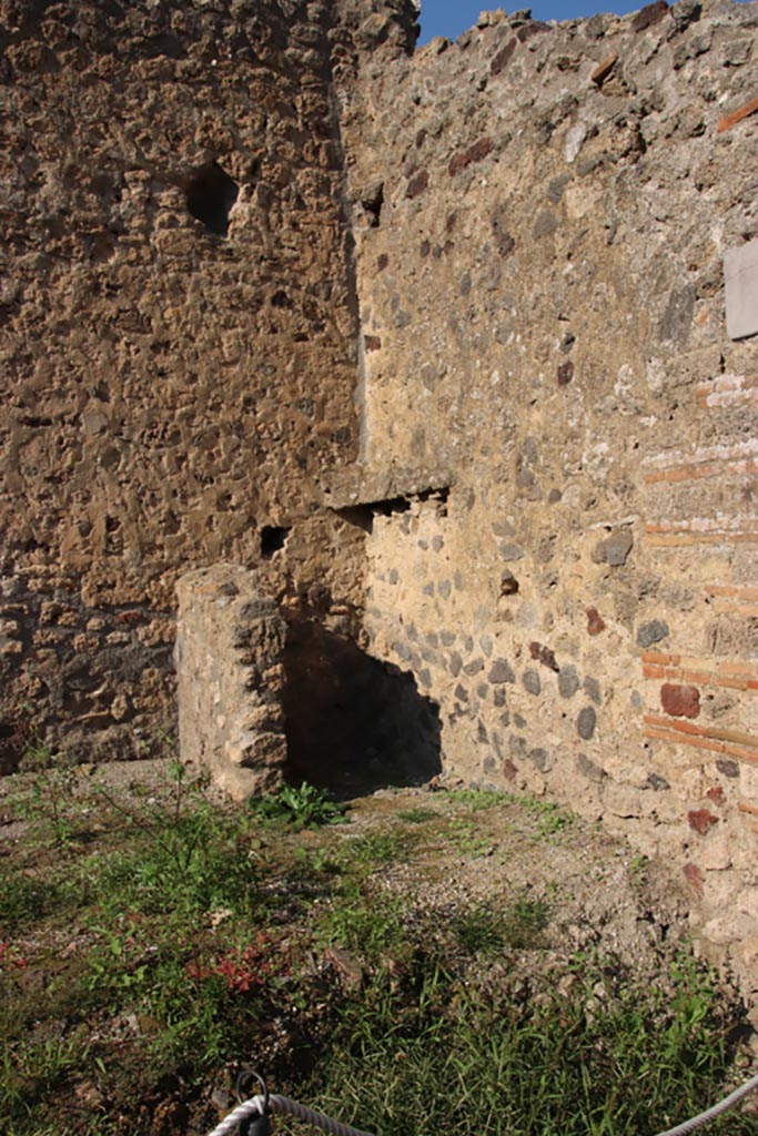 I.8.12 Pompeii. October 2022.
Looking towards north-east corner with possible latrine ? Photo courtesy of Klaus Heese.