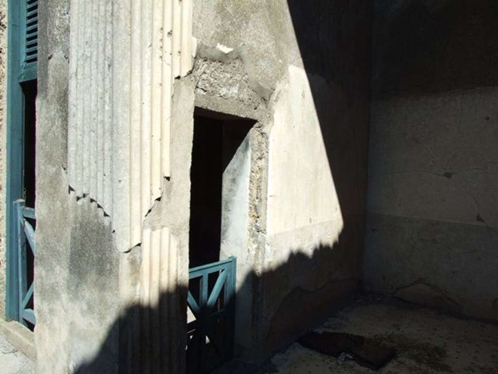 I.9.5 Pompeii. March 2009. Room 6. Ala. North wall.