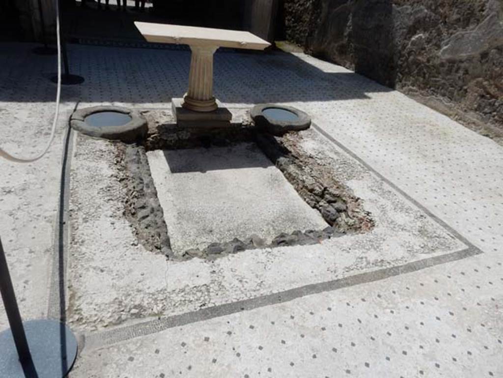 I.9.5 Pompeii, May 2018. Room 3, looking south across impluvium in atrium. Photo courtesy of Buzz Ferebee.