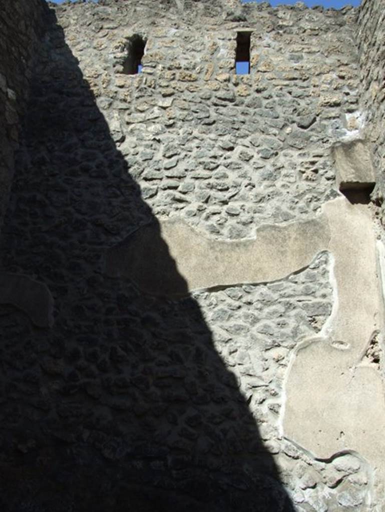 I.9.5 Pompeii. March 2009. Room 2. North wall.