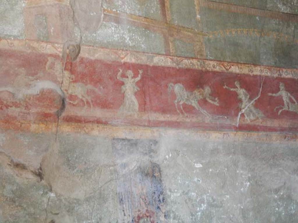 I.10.4 Pompeii. May 2015. Room 11, detail from upper west wall. Photo courtesy of Buzz Ferebee.