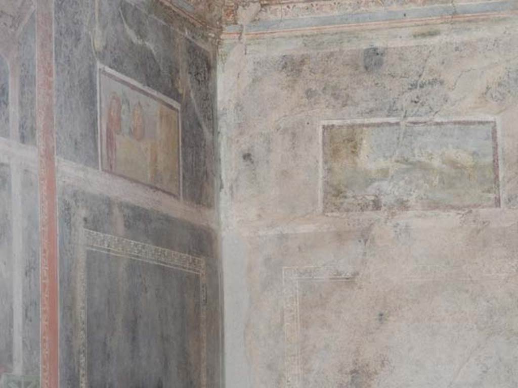 II.3.3 Pompeii. May 2016. Room 6, wall paintings in upper south-west corner of triclinium. Photo courtesy of Buzz Ferebee.