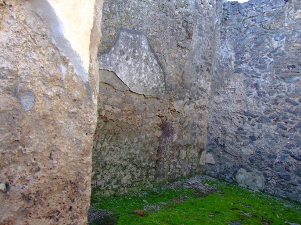 II.3.3 Pompeii. March 2009. Room 7, West wall.