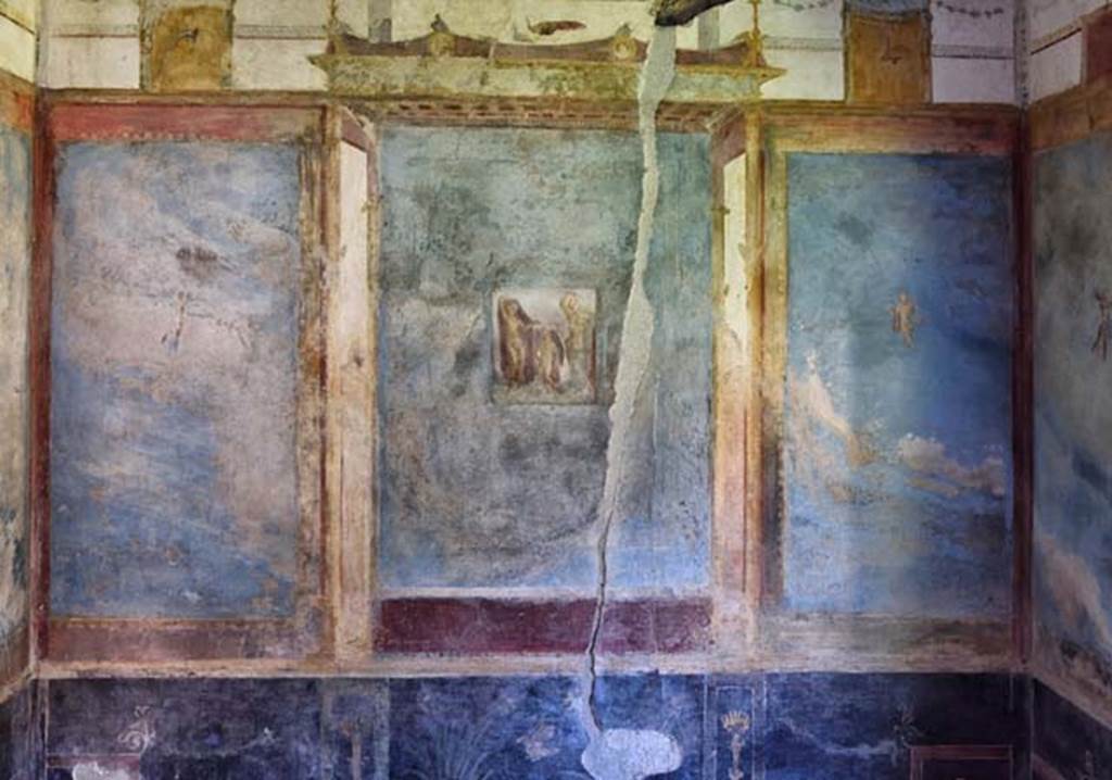 II.3.3 Pompeii. April 2018. Room 10, detail from south wall. Photo courtesy of Ian Lycett-King.
Use is subject to Creative Commons Attribution-NonCommercial License v.4 International.