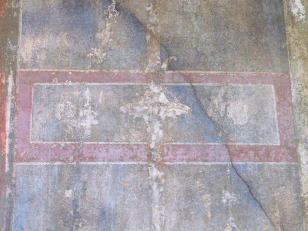 II.3.3 Pompeii. March 2009. Room 11, wall decoration from north wall of north portico.