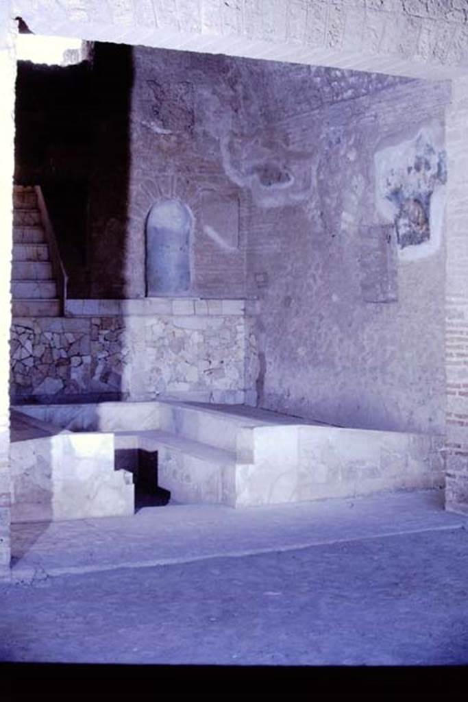 II.4.6 Pompeii, 1968. Summer triclinium, looking towards the north wall.
Photo by Stanley A. Jashemski.
Source: The Wilhelmina and Stanley A. Jashemski archive in the University of Maryland Library, Special Collections (See collection page) and made available under the Creative Commons Attribution-Non Commercial License v.4. See Licence and use details.
J68f0705