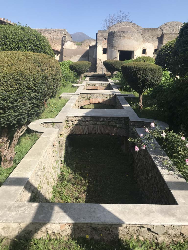 II.4.6 Pompeii. April 2019. Looking north along pool in garden area. Photo courtesy of Rick Bauer.