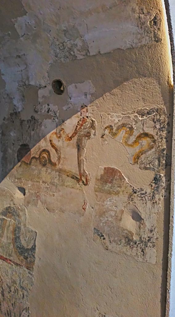 II.4.6 Pompeii. 2016/2017
Right-hand side of niche from sacrarium. Photo courtesy of Giuseppe Ciaramella.