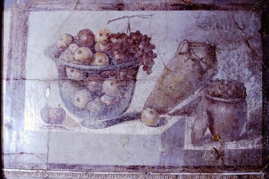 II.4.10 Pompeii. 1966. Frieze from north wall of tablinum, crater of glass full of fruits, and terracotta pots, Now in Naples Archaeological Museum. Inventory number 8611.
Photo by Stanley A. Jashemski.
Source: The Wilhelmina and Stanley A. Jashemski archive in the University of Maryland Library, Special Collections (See collection page) and made available under the Creative Commons Attribution-Non Commercial License v.4. See Licence and use details. J66f0804