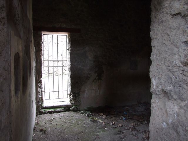 II.4.11 Praedia di Giulia Felice.   View across room to entrance II.4.11 from atrium of II.4.10
