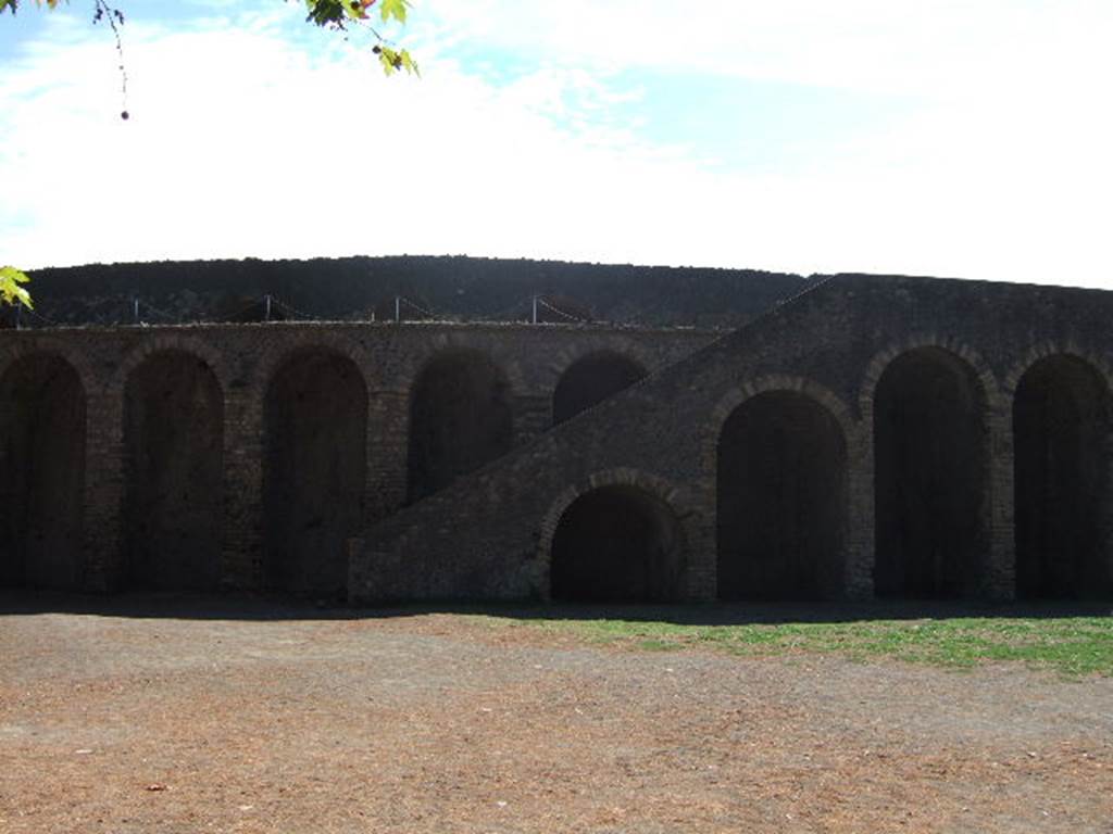 II.6 Pompeii. September 2005. Amphitheatre, looking south at north end.