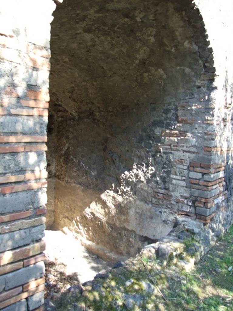 II.6 Pompeii. March 2009. Arched vomitoria of Amphitheatre.