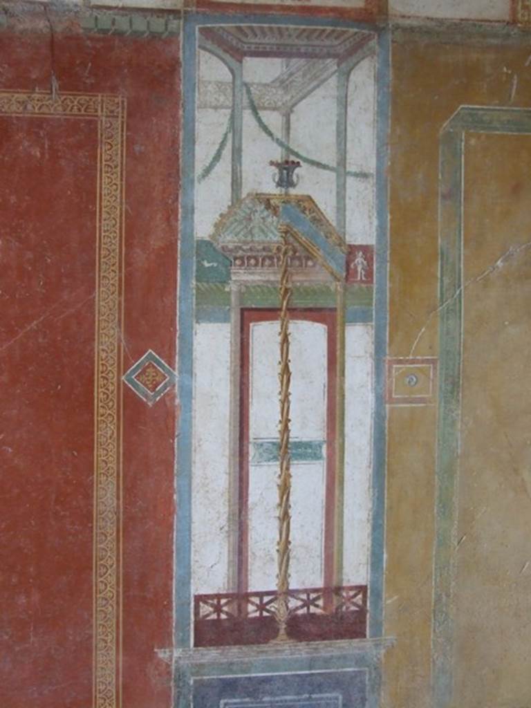 III.4.b Pompeii. March 2009. Room 4, detail from west wall of exedra.