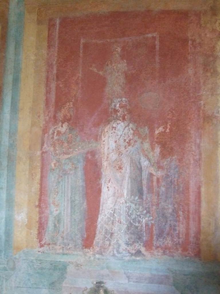 III.4.b. Pompeii. March 2009. Room 3. Oecus. North wall. Detail of Iphigenia, her attendants and statue of Artemis.
