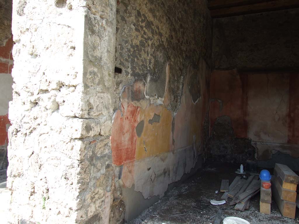 V.1.18 Pompeii. March 2009. Oecus “p”, west wall. On this wall was a painting of Diana and Acteon.
See Sogliano, A., 1879. Le pitture murali campane scoverte negli anni 1867-79. Napoli: Giannini. (p. 30, No. 117).
See Schefold, K., 1957. Die Wände Pompejis. Berlin: De Gruyter. p. 65.