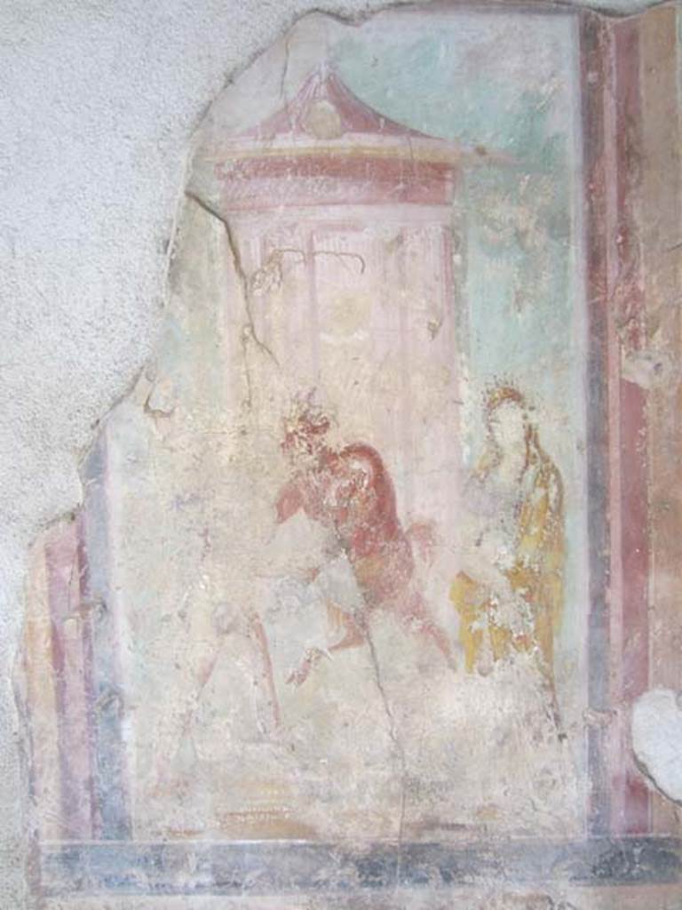 V.1.18 Pompeii. April 2012.
West wall of exedra “y”, central painting of The Wrestling Contest between Pan and Eros in the presence of Venus.
Photo courtesy of Marina Fuxa.