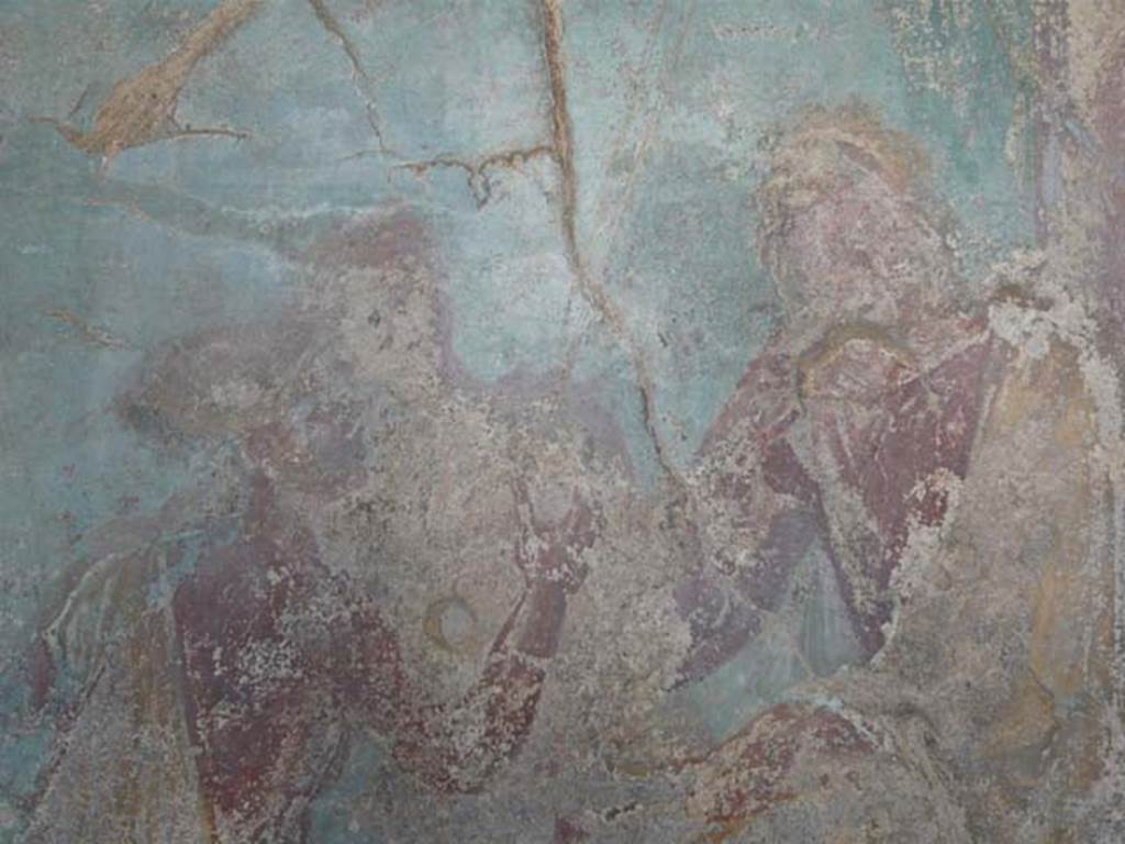 V.1.18 Pompeii. May 2012. Detail of figures on north wall of exedra “y”. Wall painting of The Two Fishermen Proposing a Riddle to Homer. Photo courtesy of Buzz Ferebee.