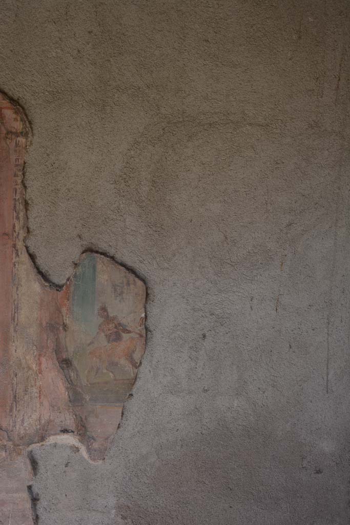 V.1.18 Pompeii. October 2019. Exedra “y”, remaining portion of painting from north wall at east end.
Foto Annette Haug, ERC Grant 681269 DÉCOR.