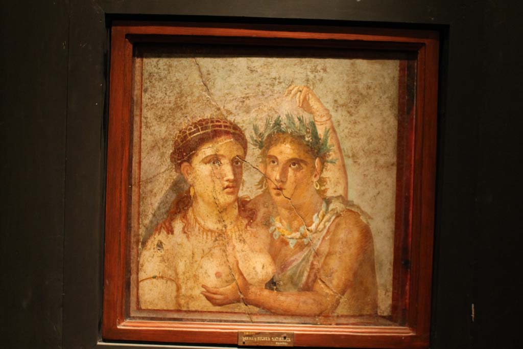 V.1.26 Pompeii. July 2017. Painting of a Satyr embracing a Maenad. Found in tablinum “i”, on west (?) end of north wall.
Now in Naples Archaeological Museum. Inventory number 110590.
Foto Annette Haug, ERC Grant 681269 DÉCOR.