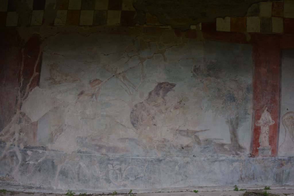 V.4.a Pompeii. March 2018. Room ‘l’ (L), north wall at west end.
Foto Annette Haug, ERC Grant 681269 DÉCOR