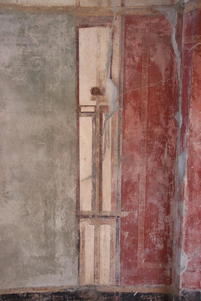 V.4.a Pompeii. October 2023. Room ‘s’, detail from west wall. Photo courtesy of Klaus Heese.
