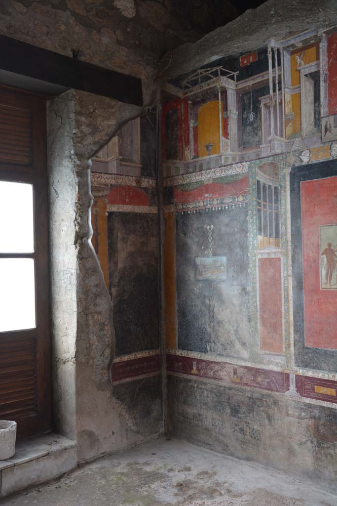 V.4.a Pompeii. March 2018. Room ‘h’, looking towards south-east corner.
Foto Annette Haug, ERC Grant 681269 DÉCOR.