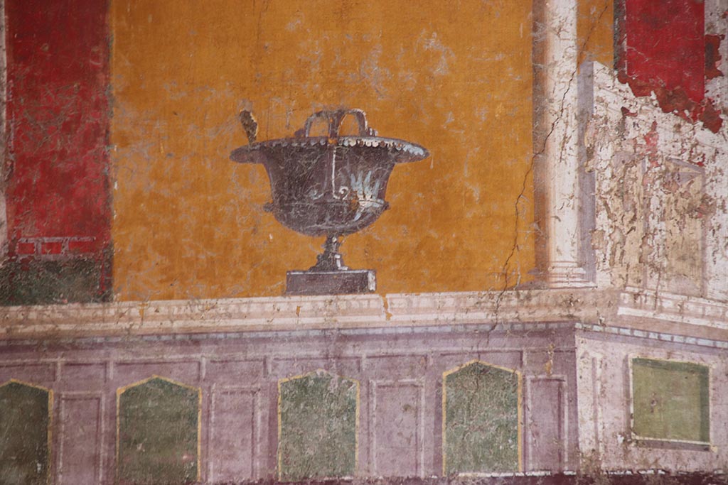 V.4.a Pompeii. October 2024. Room ‘h’, detail from upper south wall at east end. Photo courtesy of Klaus Heese.