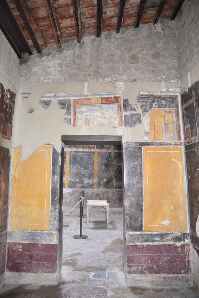 V.4.a Pompeii. March 2018. Room ‘g’, north wall.
Foto Annette Haug, ERC Grant 681269 DÉCOR.