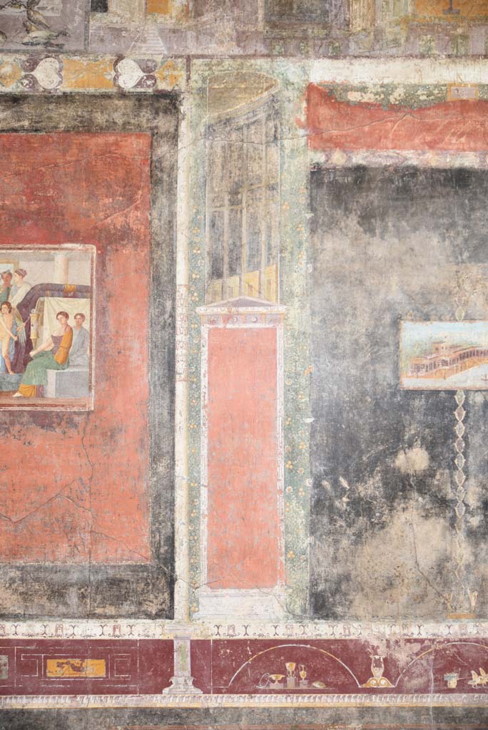V.4.a Pompeii. March 2018.
Room ‘h’, detail of panel separating central panel and black side panel towards east end of north wall.
Foto Annette Haug, ERC Grant 681269 DÉCOR.