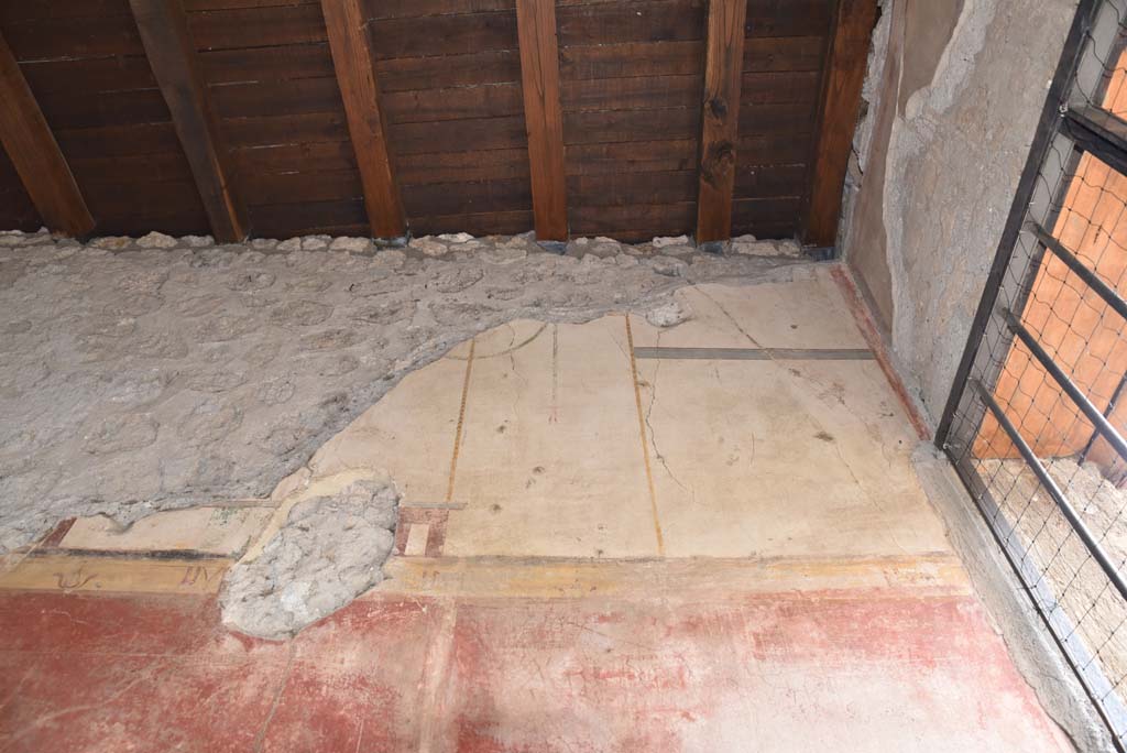 V.4.a Pompeii. March 2018. Looking towards upper west end of south wall of entrance corridor/fauces.
Foto Annette Haug, ERC Grant 681269 DÉCOR