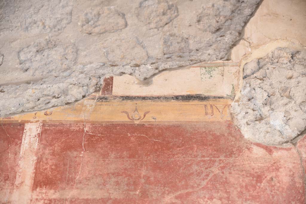 V.4.a Pompeii. March 2018. Detail from upper south wall of entrance corridor/fauces.
Foto Annette Haug, ERC Grant 681269 DÉCOR