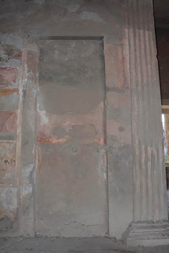 VI.2.4 Pompeii. March 2019. East wall of ala/atrium with site of lararium painting.
Foto Annette Haug, ERC Grant 681269 DÉCOR.