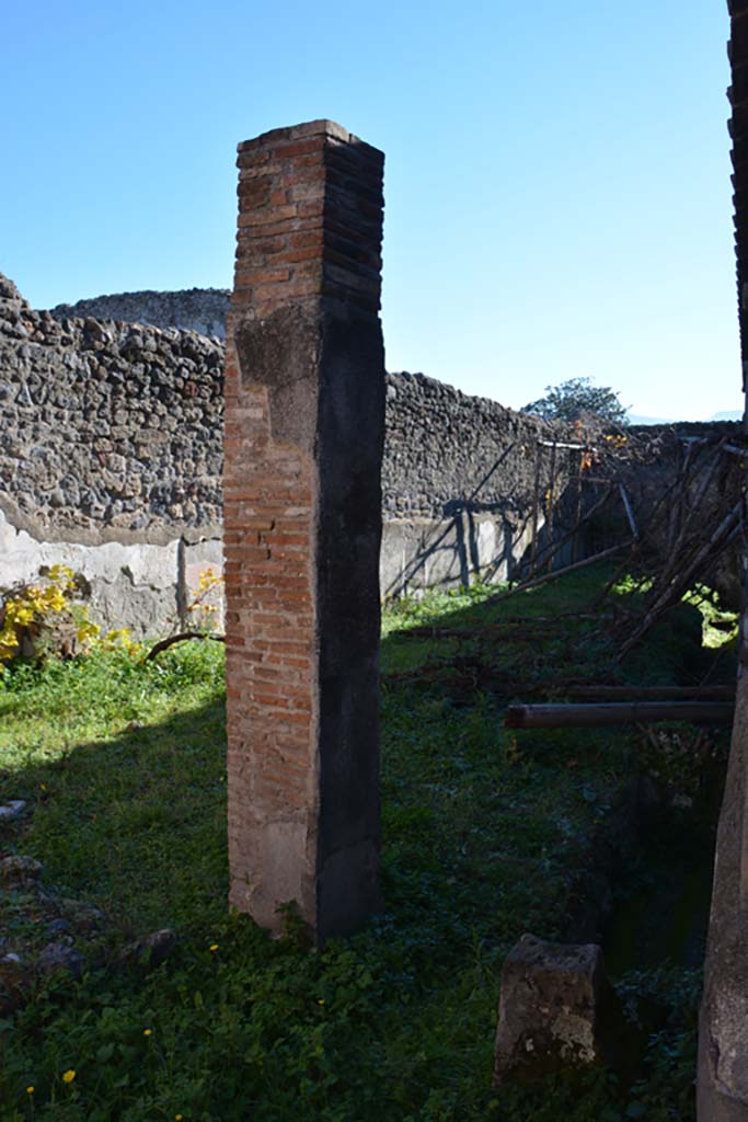 VI.2.4 Pompeii. December 2017. Looking south from north end.
Foto Annette Haug, ERC Grant 681269 DÉCOR.
