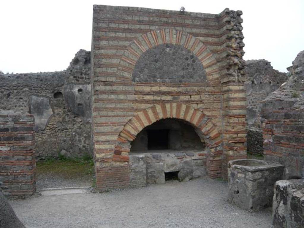VI.3.3 Pompeii. May 2012. Room 7, looking south towards oven, and doorway to room 6, on left. Photo courtesy of Buzz Ferebee.