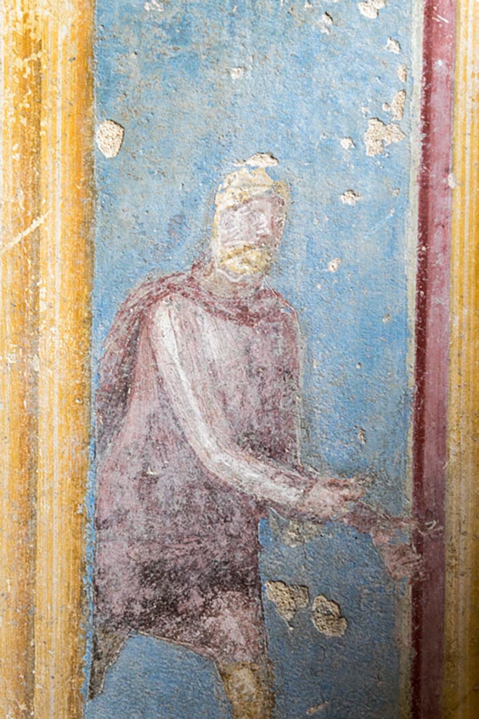VI.7.23 Pompeii. October 2023.
Cubiculum, detail of central figure from east wall of south alcove. Photo courtesy of Johannes Eber.