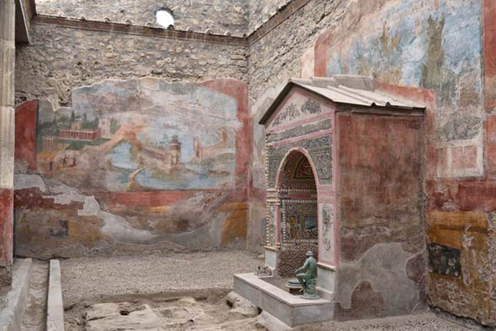 VI.8.23 Pompeii. April 2018. Looking across the garden area towards the south wall.
Photo courtesy of Ian Lycett-King. Use is subject to Creative Commons Attribution-NonCommercial License v.4 International.