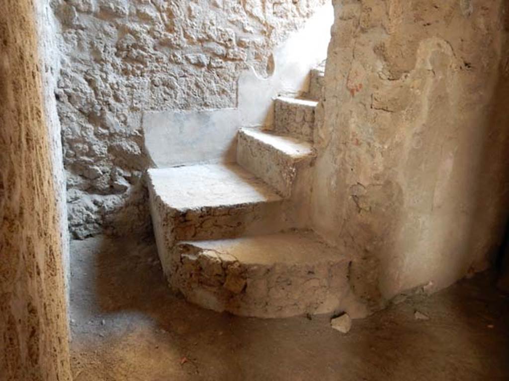 VI.8.23 Pompeii. May 2017. Detail of stairs to upper floor in rear corridor of VI.8.24.
Photo courtesy of Buzz Ferebee.