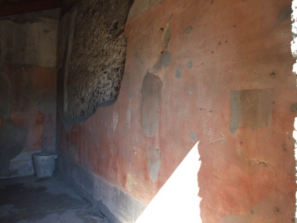 VI.9.2 Pompeii. March 2009. Room 28. East wall.